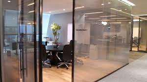 Electrochromic window film